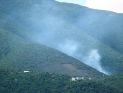 Oct. 12 photo of an apparent fire on Tortola at the Pockwood Pond dump (courtesy of Sloop Jones). Oct. 12 photo of an apparent fire on Tortola at the Pockwood Pond dump (courtesy of Sloop Jones).